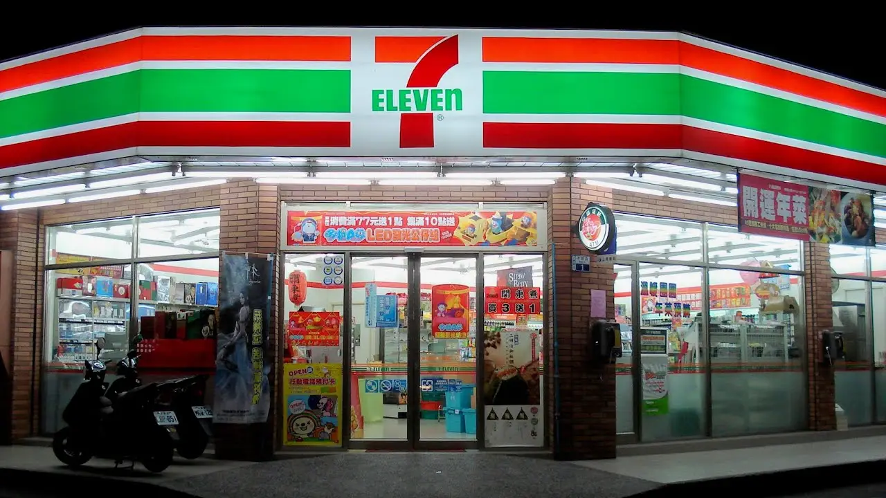 Севен элевен, фото