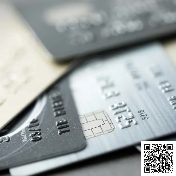 Сканируйте qr код и оформите бесплатную карту рассрочки Сканируйте qr код и оформите бесплатную карту рассрочки