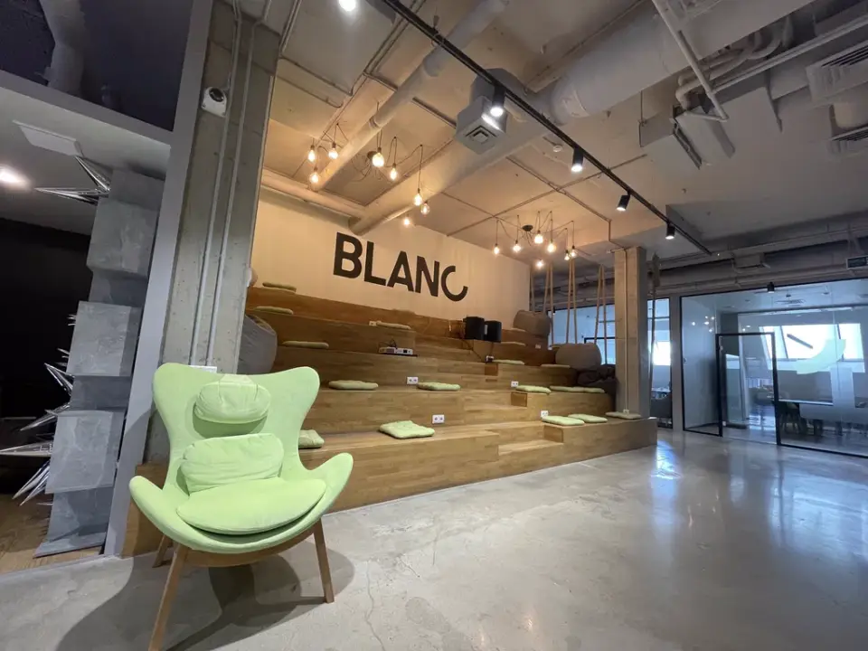 Бланк Банк аудитория