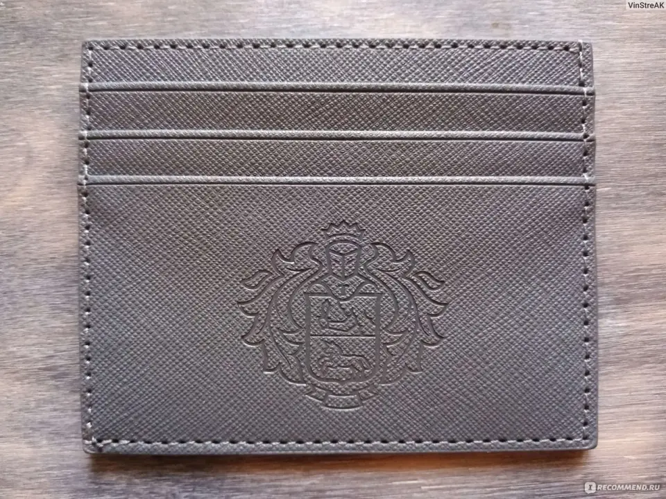 Кожаный картхолдер