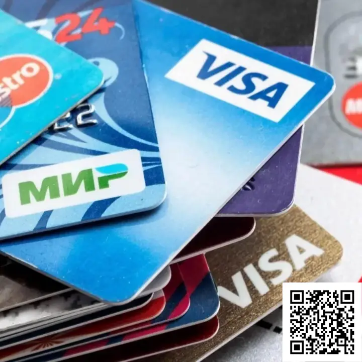 Сканируйте qr код и оформите дебетовую карту Сканируйте qr код и оформите дебетовую карту