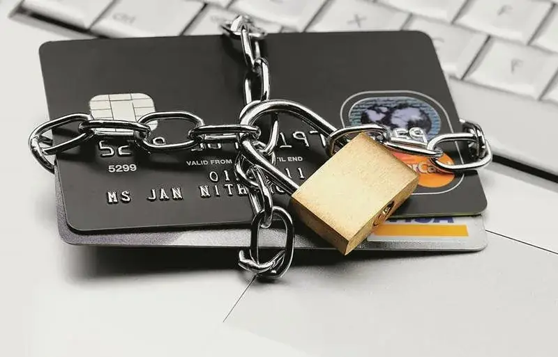 Блокировка карты