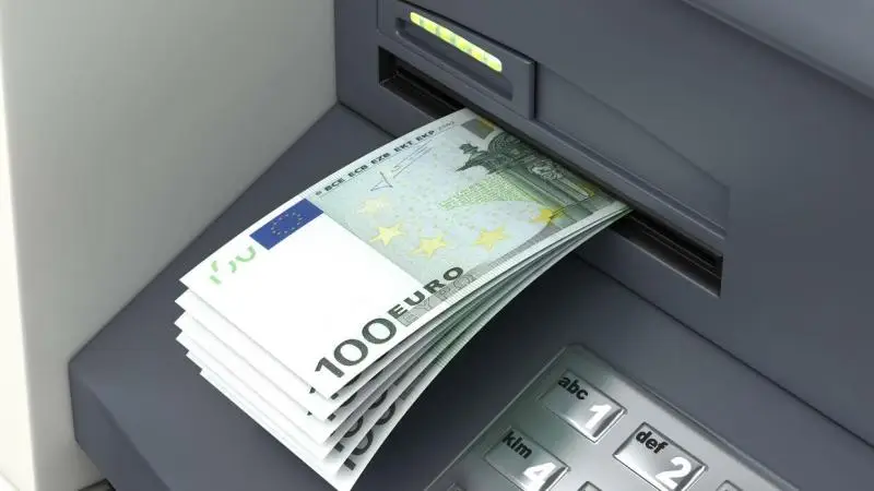 Как выгодно снять наличные с карты Россельхозбанка UnionPay за границей? Как выгодно снять наличные с карты Россельхозбанка UnionPay за границей?