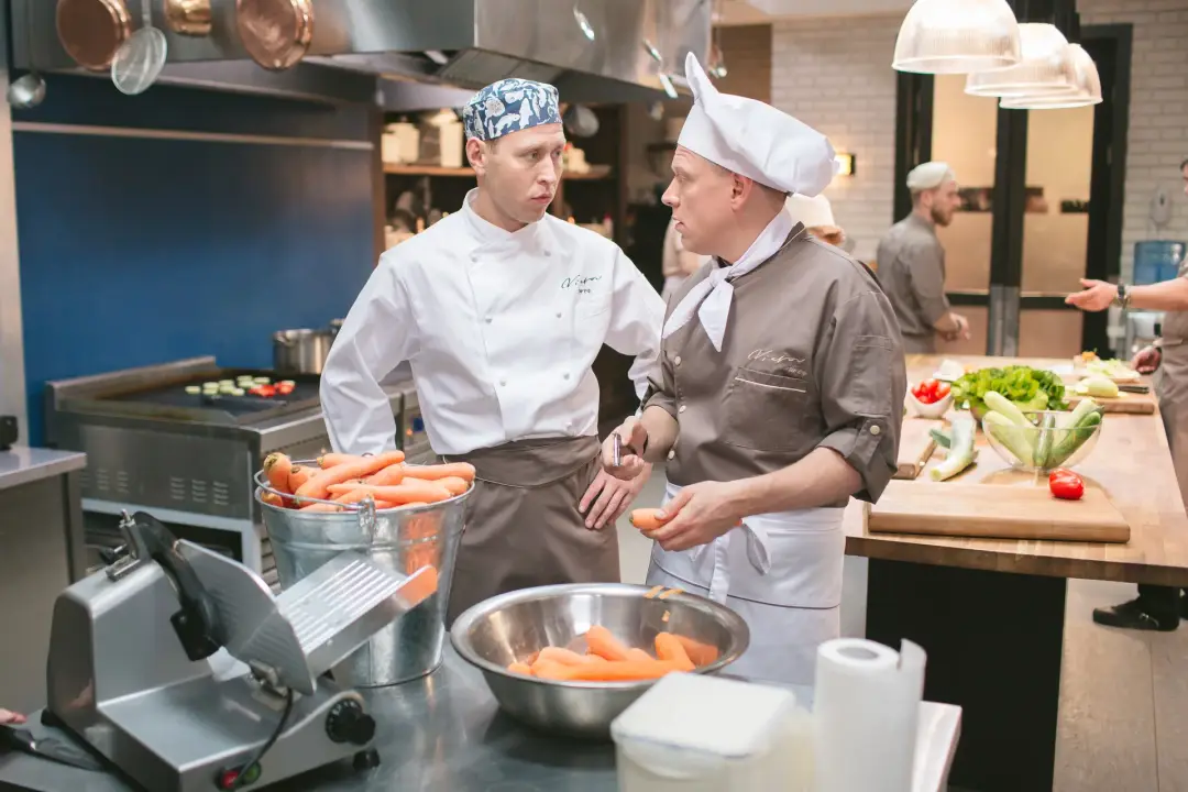 Повара в кафе, скриншот сериала Кухня